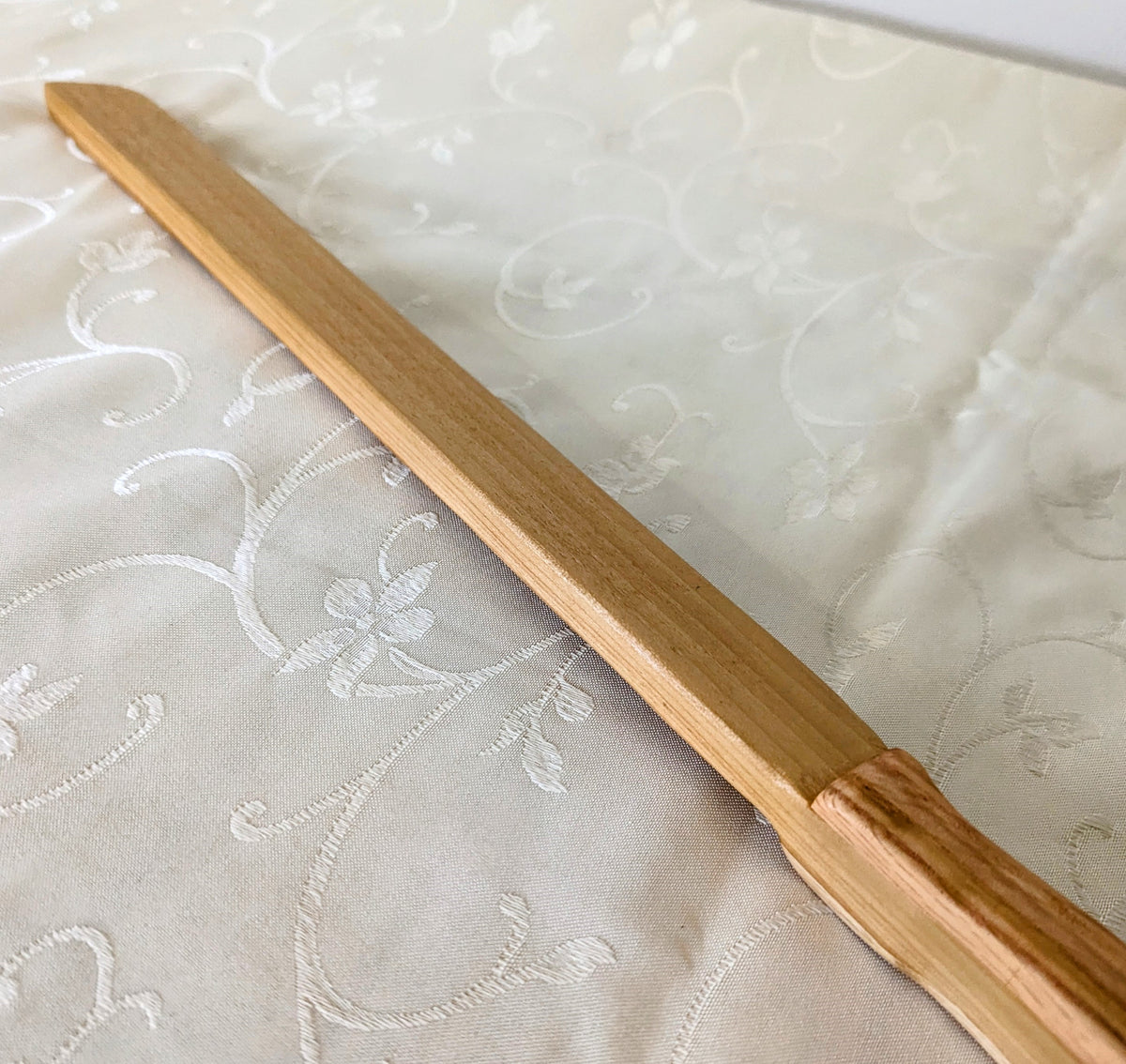 Handcrafted Wooden Short Sword – Pine Blade & Oak Hilt