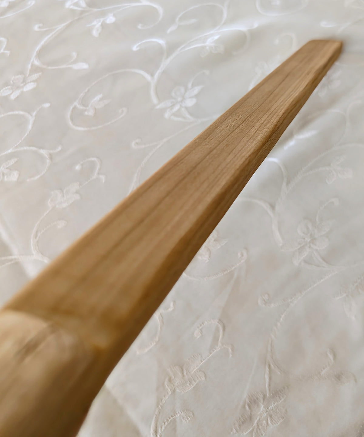 Handcrafted Wooden Short Sword – Pine Blade & Oak Hilt