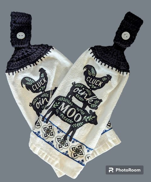 Hanging Towels - Chicken, Pig & Cow - "Cluck, Oink, Moo" - Set of 2