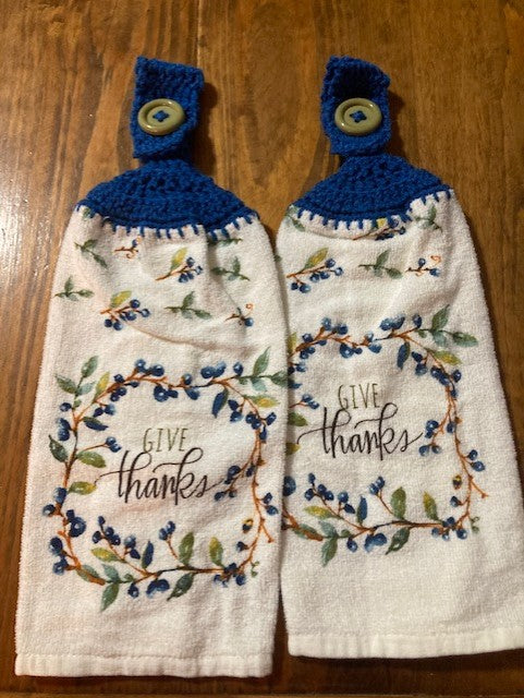 Fall/Thanksgiving Hanging Towels - "Give Thanks" - Set of 2